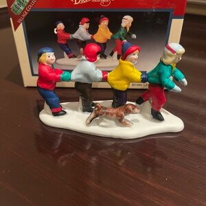 1995Lemax DicksenvaleTrain of Skaters